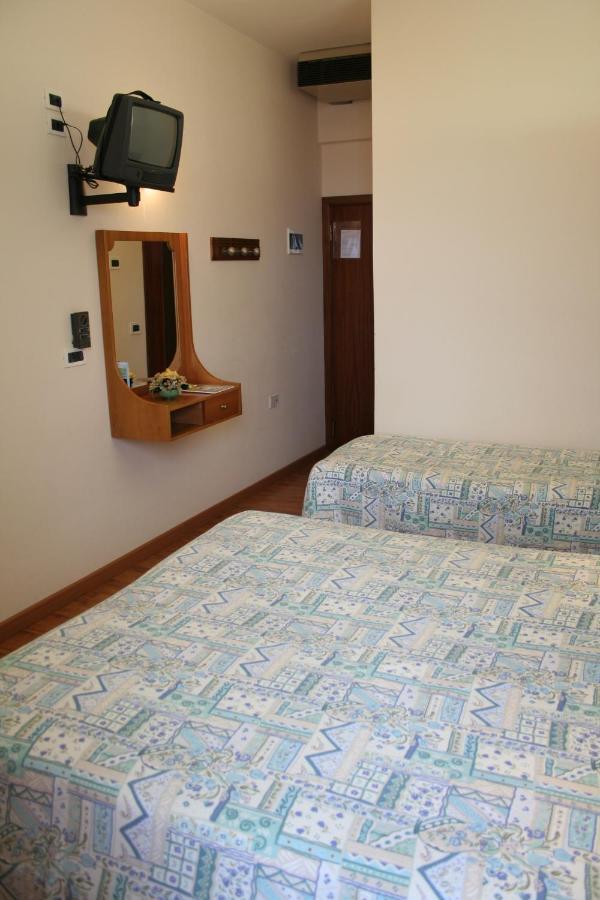 Hotel Sirena Senigallia Bilik gambar