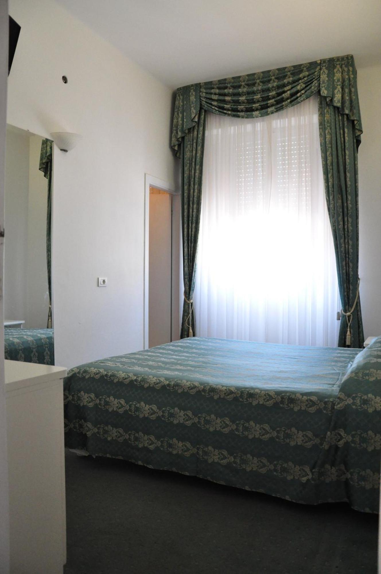 Hotel Sirena Senigallia Luaran gambar