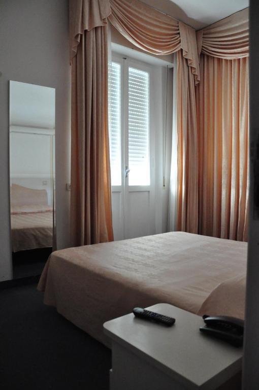 Hotel Sirena Senigallia Bilik gambar