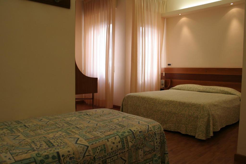 Hotel Sirena Senigallia Luaran gambar